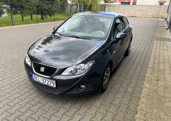 Seat Ibiza cena 13500 przebieg: 175000, rok produkcji 2011 z Kołobrzeg małe 106